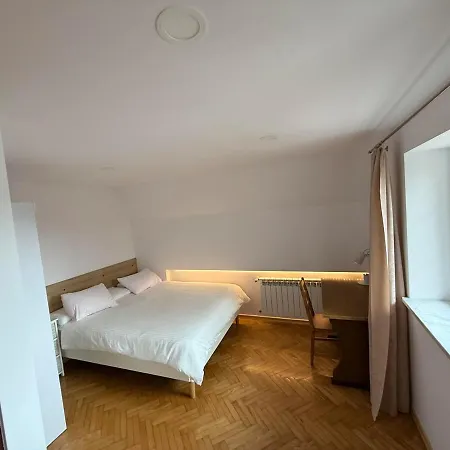 Quiet Getaway Near Tarnow * Plesna (Tarnow)